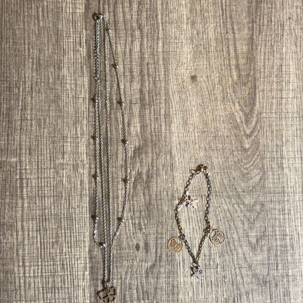 2 necklaces in 1